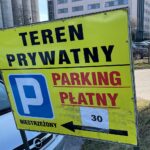 17.03.2023. Kielce. Prywatny parking przy ulicy Zakładowej / Fot. Wiktor Taszłow – Radio Kielce