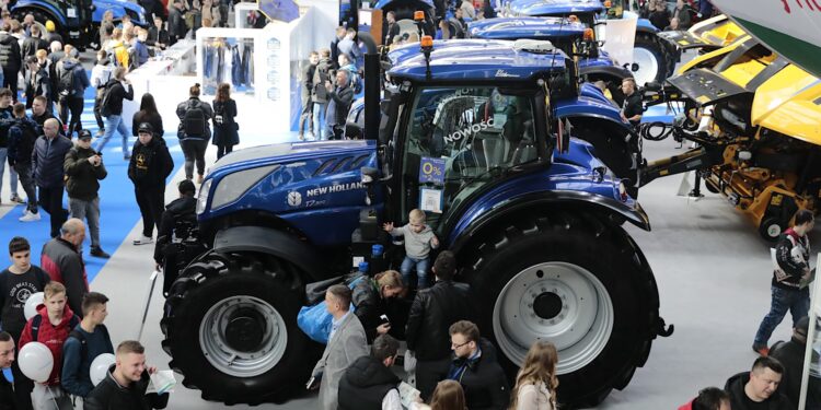 17.03.2023. Kielce. XXVIII Międzynarodowe Targi Techniki Rolnej „Agrotech” / Fot. Wiktor Taszłow - Radio Kielce