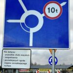 Kazimierza Wielka. W mieście wprowadzono bezwzględny zakaz wjazdu aut ciężarowych do centrum miasta / Fot. UMiG Kazimierza Wielka