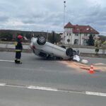 13.03.2023. Kielce. Dachowanie na ul. Krakowskiej / Fot. Dionizy Krawczyński - Radio Kielce