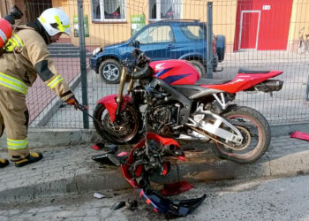 10.03.2023. Słupcza. Wypadek z udziałem motocyklisty / źródło: KPP Sandomierz