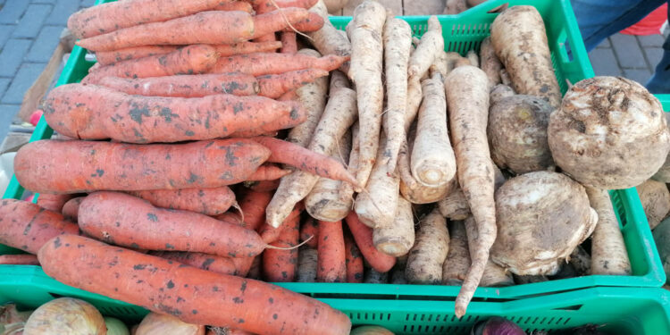 Izby Rolnicze przeciwne zniesieniu ceł na produkty rolne z Ukrainy - Radio Kielce