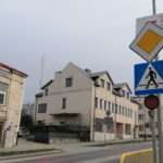 20.03.2023. Pińczów. Przejście dla pieszych przy ul. Piłsudskiego. / Fot. Marta Gajda-Kruk - Radio Kielce