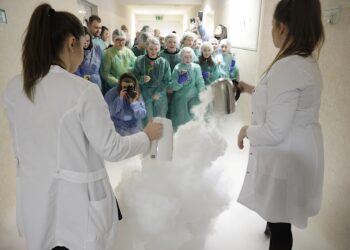 02.03.2023. Podzamcze. Biobank. Prezentacja nowej oferty warsztatowej Regionalnego Centrum Naukowo-Technologicznego / Fot. Jarosław Kubalski - Radio Kielce