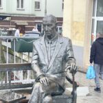 20.03.2023. Kielce. Ławeczka Karskiego / Fot. Jarosław Kubalski - Radio Kielce