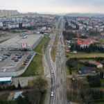 20.03.2023. Kielce. Ul. Warszawskiej, na odcinku od ronda Geodetów do mostu nad Silnicą, w pobliżu skrzyżowania ul. Warszawskiej z ul. Wincentego Witosa / Fot. Jarosław Kubalski - Radio Kielce