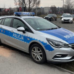 23.03.2023. Kielce. Zderzenie radiowozów na skrzyżowaniu alei Popiełuszki z ulica Wapiennikową. / Fot. Wiktor Taszłow - Radio Kielce