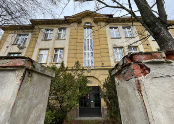 Czy tym razem uda się sprzedać budynki po byłym szpitalu MSWiA w Kielcach?