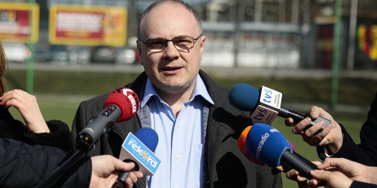 Niespodziewane odejście dyrektora