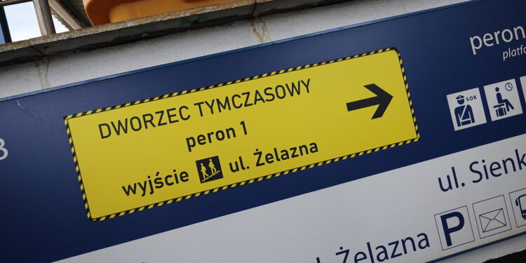 23.03.2023. Kielce. Dworzec PKP / Fot. Wiktor Taszłow - Radio Kielce
