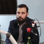 27.03.2023. Kielce. Studio Polityczne Radia Kielce. Na zdjęciu: Mateusz Brzeziński - Nowa Lewica / Fot. Wiktor Taszłow - Radio Kielce