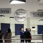 31.03.2023. Kielce. Urząd Wojewódzki. Wernisaż wystawy malarstwa Pauliny Domagały i Dariusza Stelmacha / Fot. Wiktor Taszłow - Radio Kielce