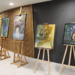 31.03.2023. Kielce. Urząd Wojewódzki. Wernisaż wystawy malarstwa Pauliny Domagały i Dariusza Stelmacha / Fot. Wiktor Taszłow - Radio Kielce