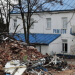 09.03.2023. Kielce. Rozbiórka budynków byłego szpitalika dziecięcego przy ulicy Langiewicza / Fot. Wiktor Taszłow – Radio Kielce