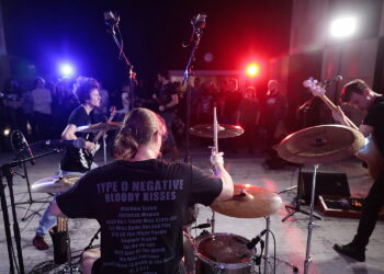 10.03.2023. Radio Kielce. Studio Gram. Koncert zespołu Boneharm / Fot. Wiktor Taszłow – Radio Kielce