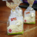 12.03.2023. Kielce. Baranki wielkanocne przygotowane przez Caritas / Fot. Wiktor Taszłow - Radio Kielce