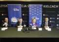 06.03.2022. Kielce. Inauguracja projektu „Energia dla świętokrzyskiego sportu”. Na zdjęciu (od lewej): Grzegorz Kędzierski - wiceprezes zarządu Świętokrzyskiej Federacji Sportu, Robert Janus - prezes zarządu Świętokrzyskiej Federacji Sportu, Anna Krupka - wiceminister sportu i turystyki i Łukasz Korus - doradca zarządu Enea Elektrownia Połaniec S.A. / Fot. Jarosław Kubalski - Radio Kielce