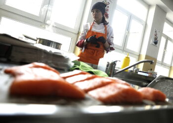 15.03.2023 Kielce. Zespół Szkół Przemysłu Spożywczego. Konkurs kulinarny / Fot. Jarosław Kubalski - Radio Kielce