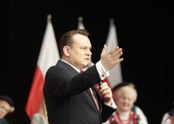 Dominik Tarczyński: Donald Tusk doznał olśnienia i będzie bronił Polski przed imigrantami. Chcemy to sprawdzić