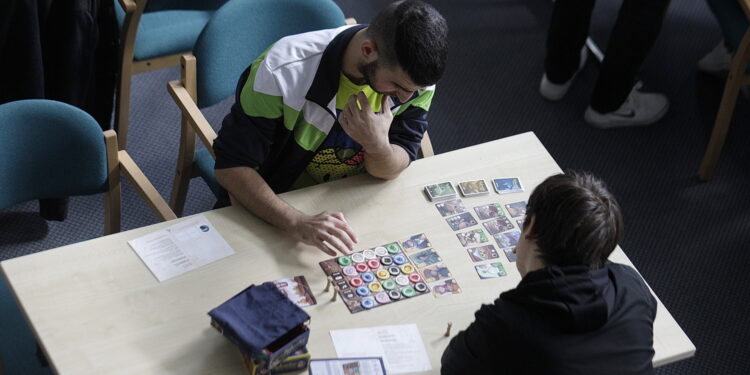 25.03.2023 Kielce. Wojewódzka Biblioteka Publiczna. Gry planszowe / Fot. Jarosław Kubalski - Radio Kielce