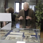 29.03.2023 Kielce. Archiwum Państwowe. Konferencja i wystawa „Święty Krzyż w źródle archiwalnym" / Fot. Jarosław Kubalski - Radio Kielce