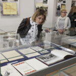 29.03.2023 Kielce. Archiwum Państwowe. Konferencja i wystawa „Święty Krzyż w źródle archiwalnym" / Fot. Jarosław Kubalski - Radio Kielce