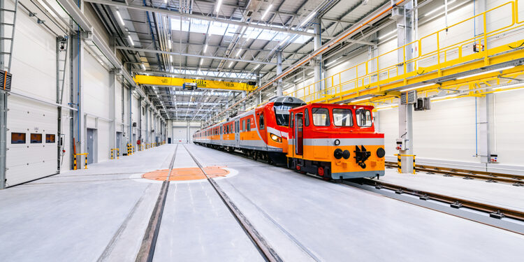 29.03.2023. Skarżysko-Kamienna. Otwarcie Centrum Utrzymana Taboru spółki Polregio / źródło: PAP / Polregio