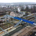 Ostrowiec Świętokrzyski. Remont peronu i kładki nad torami / źródło: PKP PLK