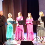 11.04.2023. Kielce, WDK. Spotkanie z okazji świąt Wielkanocy. Na zdjęciu biskup kielecki Jan Piotrowski. / Fot. Marcin Marszałek - Radio Kielce