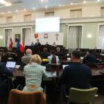 13.04.2023. Kielce. Sesja nadzwyczajna w sprawie elektryczny ch autobusów / Fot. Marcin Marszałek - Radio Kielce