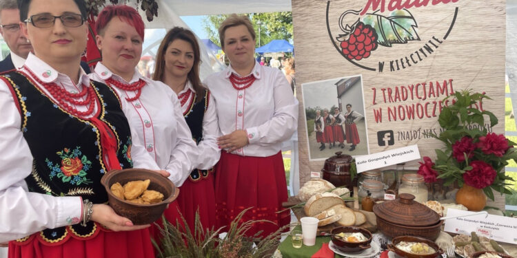 Trwa nabór wniosków dofinansowanie dla KGW - Radio Kielce