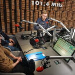 25.04.2023. Radio Kielce. Polityczne Studio Młodych. / Fot. Dionizy Krawczyński - Radio Kielce