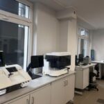 06.04.2023. Kielce. Laboratorium diagnostyczne w Szpitalu Kieleckim / Fot. Agnieszka Nawrot