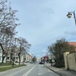 11.04.2023. Końskie. Skrzyżowanie ulic Piłsudskiego, księdza Granata, Iwo Odrowąża, Mieszka I i Zamkowej / Fot. Magdalena Galas-Klusek - Radio Kielce