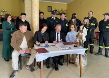 Umowa na przebudowę remizy w Wilczkowicach