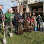 01.04.2023. Pińczów. Akcja „Zasadź Las nad Rzeką" / Fot. Marta Gajda-Kruk - Radio Kielce
