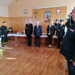 22.04.2023. Wiślica. Ślubowanie wstępujących do Młodzieżowej Drużyny Pożarniczej. / Fot. Marta Gajda-Kruk - Radio Kielce