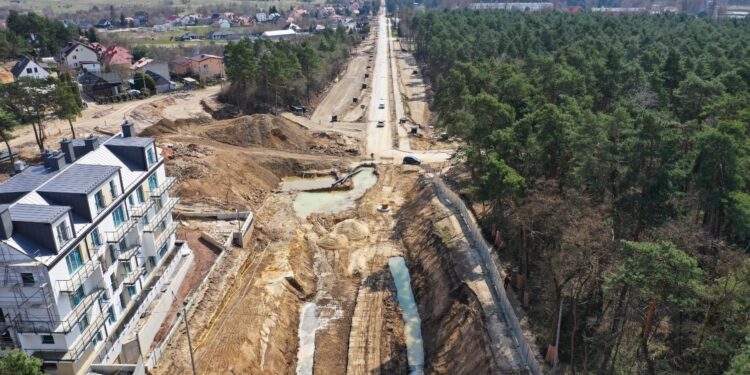 10.04.2023. Kielce. Ulica Wojska Polskiego / Fot. Jarosław Kubalski - Radio Kielce