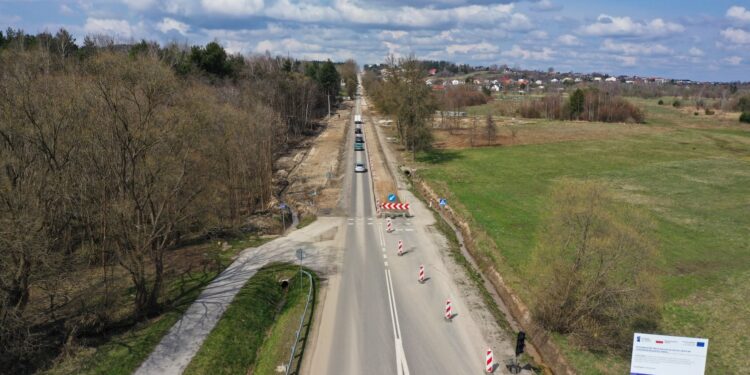 10.04.2023. Kielce. Ulica Wojska Polskiego / Fot. Jarosław Kubalski - Radio Kielce