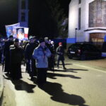 02.04.2023. Pińczów. Kilkaset osób wzięło udział w modlitewnym marszu w obronie św. Jana Pawła II / Fot. Marta Gajda-Kruk - Radio Kielce