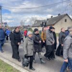 01.04.2023. Sandomierz. Droga Krzyżowa. / Fot. Grażyna Szlęzak - Radio Kielce