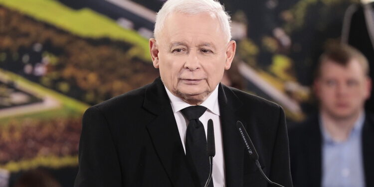 Jarosław Kaczyński gratuluje organizatorom MSPO