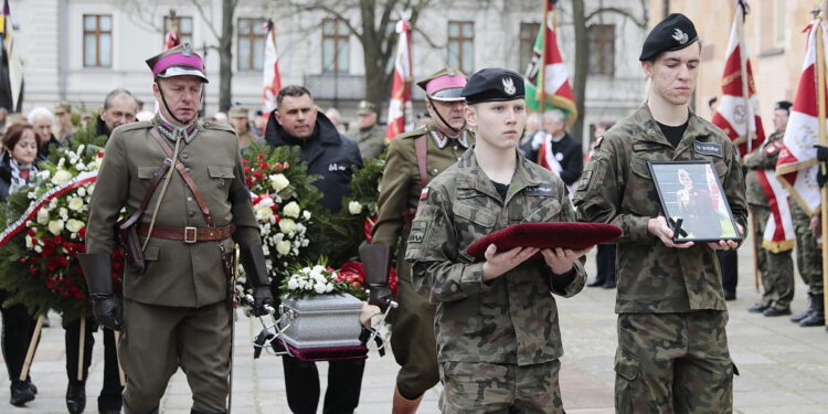 01.04.2023. Kielce. Ostatnie pożegnanie Anny Urszuli Woźniak / Fot. Wiktor Taszłow – Radio Kielce