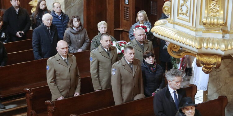 01.04.2023. Kielce. Ostatnie pożegnanie Anny Urszuli Woźniak / Fot. Wiktor Taszłow – Radio Kielce