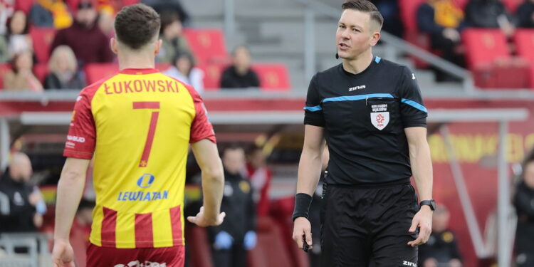 01.04.2023. Kielce. Mecz PKO BP Ekstraklasy: Korona Kielce – Miedź Legnica / Fot. Wiktor Taszłow – Radio Kielce