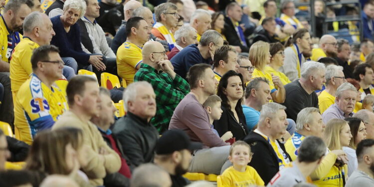 02.04.2023. Kielce. Mecz Industria Kielce – KPR Arged Ostrovia Ostrów Wielkopolski / Fot. Wiktor Taszłow - Radio Kielce