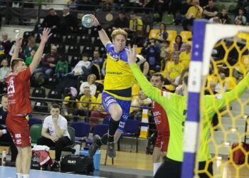 02.04.2023. Kielce. Mecz Industria Kielce – KPR Arged Ostrovia Ostrów Wielkopolski / Fot. Wiktor Taszłow - Radio Kielce