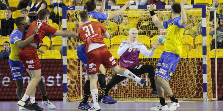 02.04.2023. Kielce. Mecz Industria Kielce – KPR Arged Ostrovia Ostrów Wielkopolski / Fot. Wiktor Taszłow - Radio Kielce