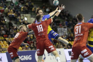 02.04.2023. Kielce. Mecz Industria Kielce – KPR Arged Ostrovia Ostrów Wielkopolski / Fot. Wiktor Taszłow - Radio Kielce