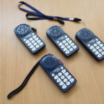 Kielce. Miejska Biblioteka Publiczna. Sprzęt przeznaczony dla osób słabowidzących i niewidomych. Na zdjęciu tzw. czytak / Fot. Wiktor Taszłow – Radio Kielce